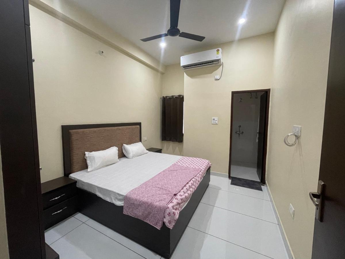 BLD Restaurant And Home Stay Dehradun Exterior foto